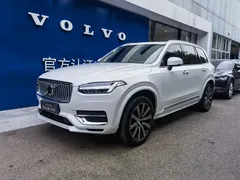 2023 Volvo XC90 B5 Luxury 7, белый — фото 1