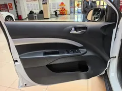 2021 Kia Yipao 1.4L CVT Sunroof, белый — фото 6