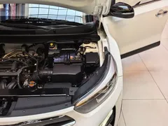 2021 Kia Yipao 1.4L CVT Sunroof, белый — фото 21