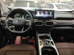 2022 Geely Okavango 1.8TD DCT Luxury 7-seat, белый — фото 10