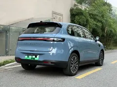 2025 Leapmotor B10 510 LiDAR, синий — фото 14