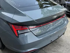 2021 Hyundai Elantra 1.5L CVT LUX Premium — фото 11