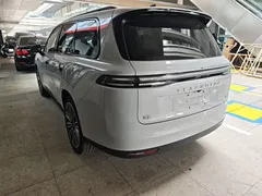 2027 Leapmotor C16 EV 630 LiDAR Premium 6-seat — фото 15