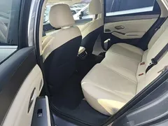 2024 BYD Qin L PHEV 120KM Excellence — фото 17