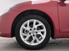2021 Nissan Tiida 1.6L CVT — фото 17
