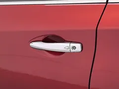 2021 Nissan Tiida 1.6L CVT — фото 18