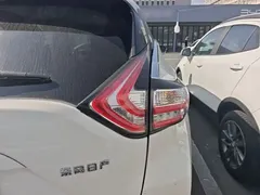 2021 Nissan Murano 2.5L XL 2WD Luxury, белый — фото 8