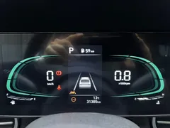 2023 Hyundai Elantra 1.5L CVT LUX Premium, белый — фото 7