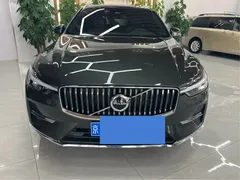 2022 Volvo XC60 4WD Zhiyi Luxury — фото 2