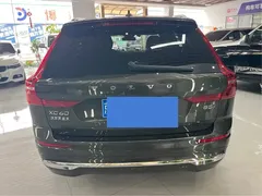 2022 Volvo XC60 4WD Zhiyi Luxury — фото 5