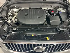 2022 Volvo XC60 4WD Zhiyi Luxury — фото 13
