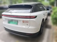 2025 Li Auto i6 2WD Standard, белый — фото 4