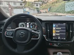 2021 Volvo S90 — фото 17