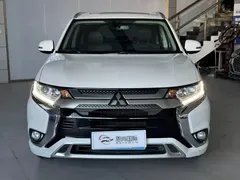 2021 Mitsubishi Outlander 2.0L 2WD Enjoy 5-seat, белый — фото 2