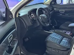 2021 Mitsubishi Outlander 2.0L 2WD Enjoy 5-seat, белый — фото 9