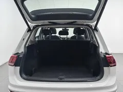 2021 Volkswagen Tiguan L 330TSI AT 2WD R-Line, белый — фото 16