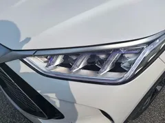 2021 BYD Song PLUS DM-i PHEV 110km Flagship, белый — фото 21
