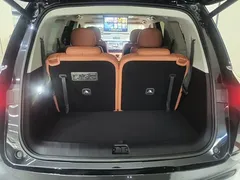 2026 Leapmotor C16 EV 630 LiDAR Premium 6-seat, чёрный — фото 19