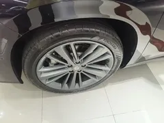 2026 Leapmotor C16 EV 630 LiDAR Premium 6-seat, чёрный — фото 23