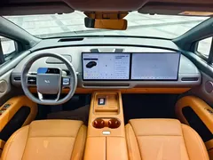 2025 Li Auto i6 2WD Standard, чёрный — фото 3