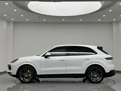 2022 Porsche Cayenne 3.0T Platinum, белый — фото 5