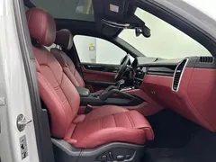 2022 Porsche Cayenne 3.0T Platinum, белый — фото 14