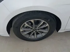 2024 BYD Destroyer 05 DM-i PHEV 55km Luxury, белый — фото 23
