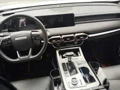 2021 Jetour X70 PLUS 1.5T DCT 6-seat, белый — фото 12