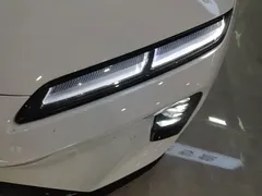 2025 Nio ET5T 75kWh Touring, белый — фото 24