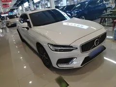 2021 Volvo S60 T4 Luxury, белый — фото 4