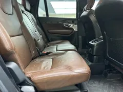 2022 Volvo XC90 T8 PHEV Premium Luxury 7-seat, чёрный — фото 9