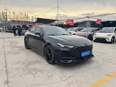 2023 Changan UNI-V 1.5T Sport, чёрный — фото 3