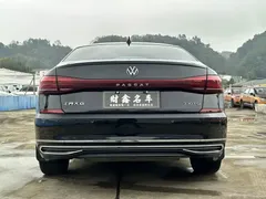 2023 Volkswagen Passat 330TSI Luxury, чёрный — фото 10