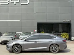 2024 BYD Qin L PHEV 80km Exceed — фото 4