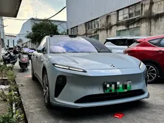 2022 Nio ET5 75kWh, синий — фото 1