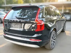 2022 Volvo XC90 T8 PHEV AWD Luxury 7, чёрный — фото 6