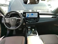 2022 Lexus ES 300h Excellence, синий — фото 10
