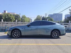 2023 Xpeng P7 P7i 610 Performance — фото 3