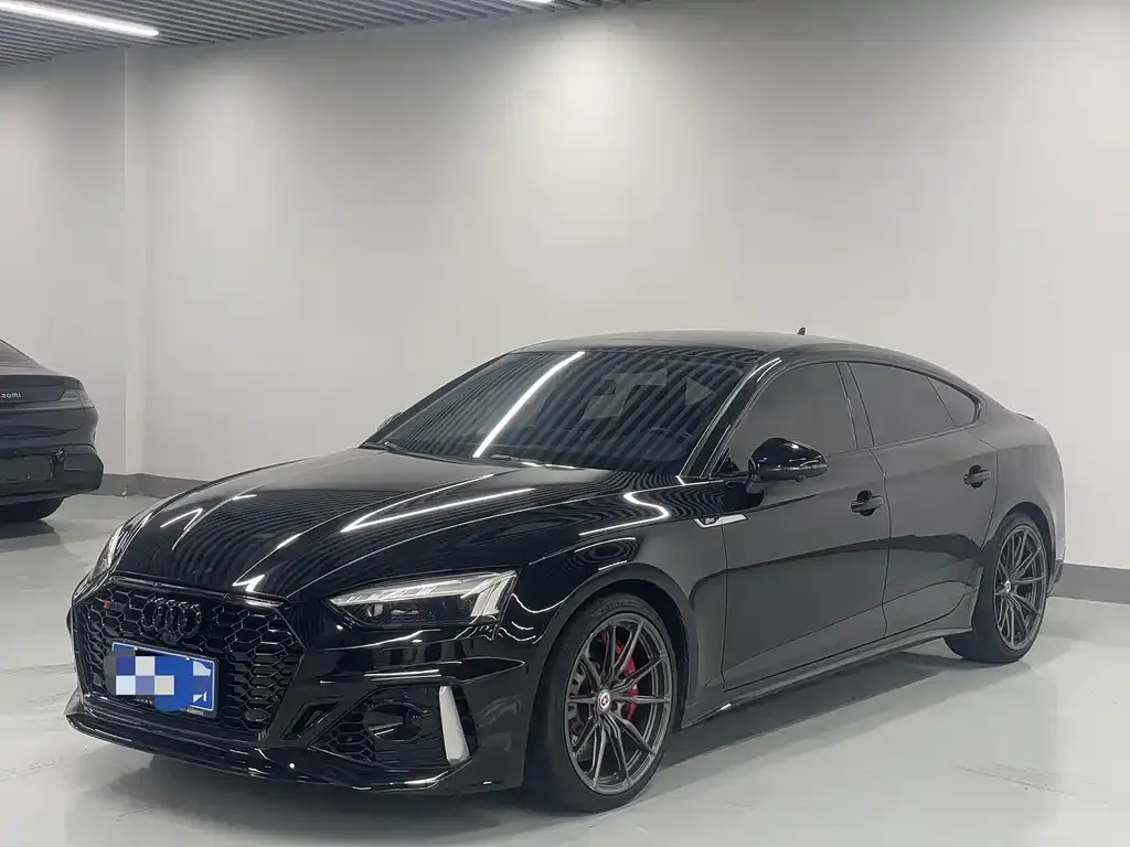2021 Audi A5 Sportback 40 TFSI quattro Luxury