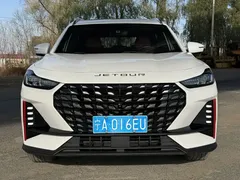 2023 Jetour X70 PRO 1.5T DCT Comfort 7-seat, белый — фото 2