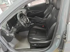 2021 Hyundai Elantra 1.5L CVT LUX Premium — фото 15