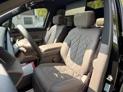 2026 Nio ES8 5-seat Executive Luxury, чёрный — фото 12