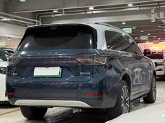 2025 Aito M9 EV Max 100kWh 6-Seat 192-Line Lidar — фото 19