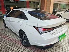2022 Hyundai Elantra 1.5L CVT GLX Elite, белый — фото 5