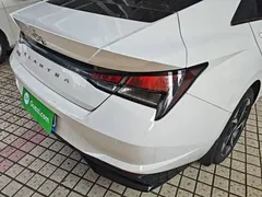 2022 Hyundai Elantra 1.5L CVT GLX Elite, белый — фото 8