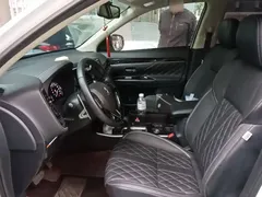 2021 Mitsubishi Outlander 2.4L 4WD 5-seat, белый — фото 8