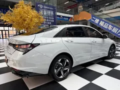 2022 Hyundai Elantra 1.5L CVT GLX Elite, белый — фото 7
