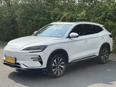 2024 BYD Song PLUS EV 520km Luxury Honor Edition, белый — фото 1