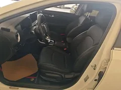 2021 Kia Cerato 1.5L CVT Fashion, белый — фото 15