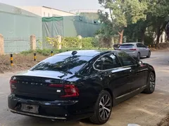 2021 Volvo S90 T8 PHEV Luxury, чёрный — фото 4